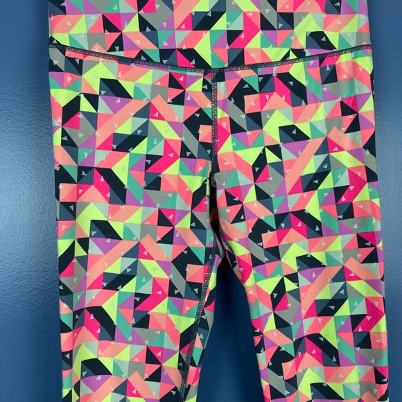 Victoria Secret VSX Sport Leggings Size Medium - Picture 4 of 8